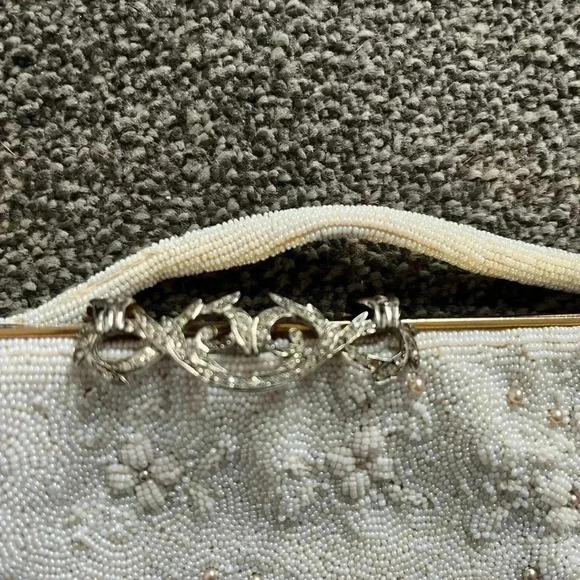Denise Francelle Paris ivory hand-beaded clutch bag or use with beaded handle. - Picture 3 of 9